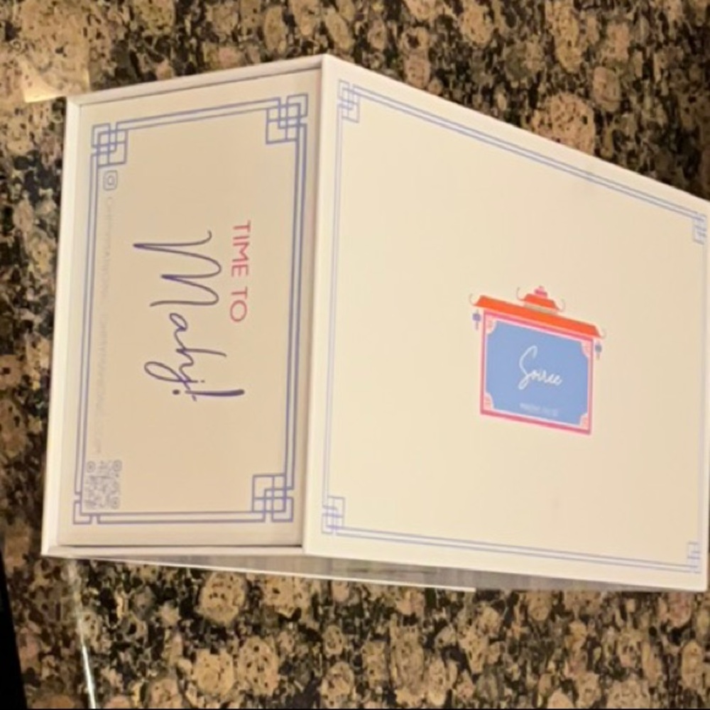 Oh My Mahjong Preepy Soirée tile set new in box retired
